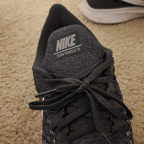 Nike Air Zoom Pegasus 35 - Picture 4 of 7